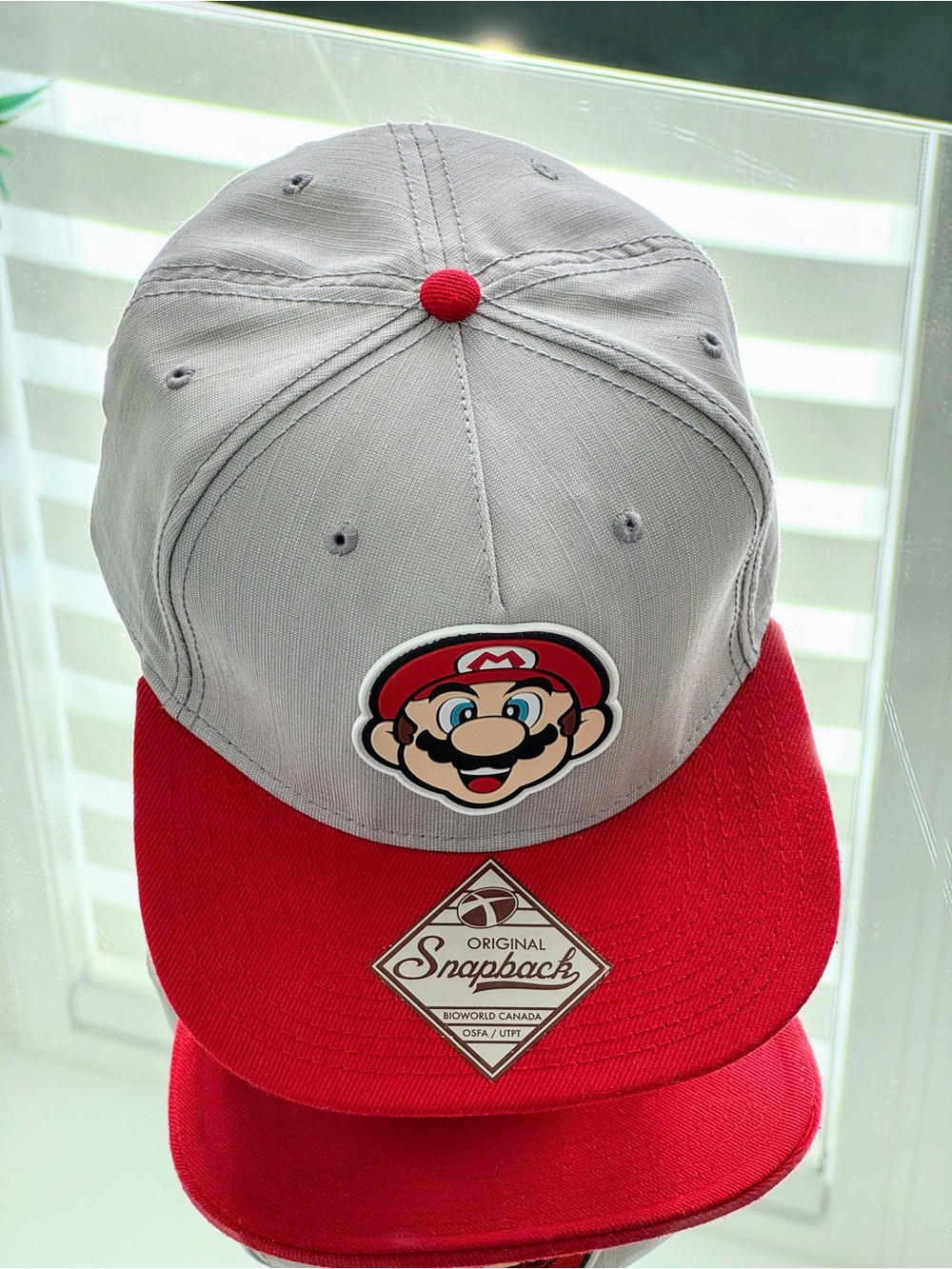 Super Mario Bros Official Nintendo Bioworld SnapBack Baseball Cap Hat